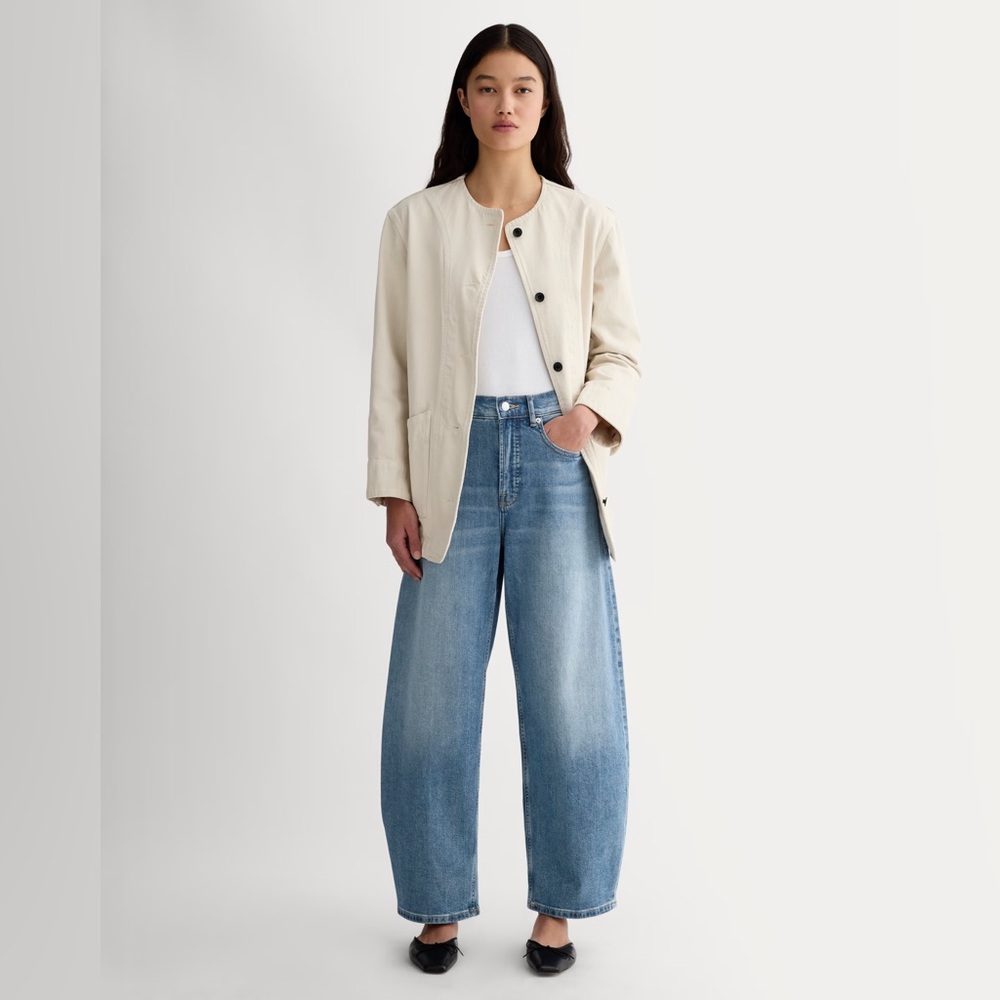 Everlane Way-High Curve Jean. Barrel Leg. 28 waist 27 inseam. Worn once!